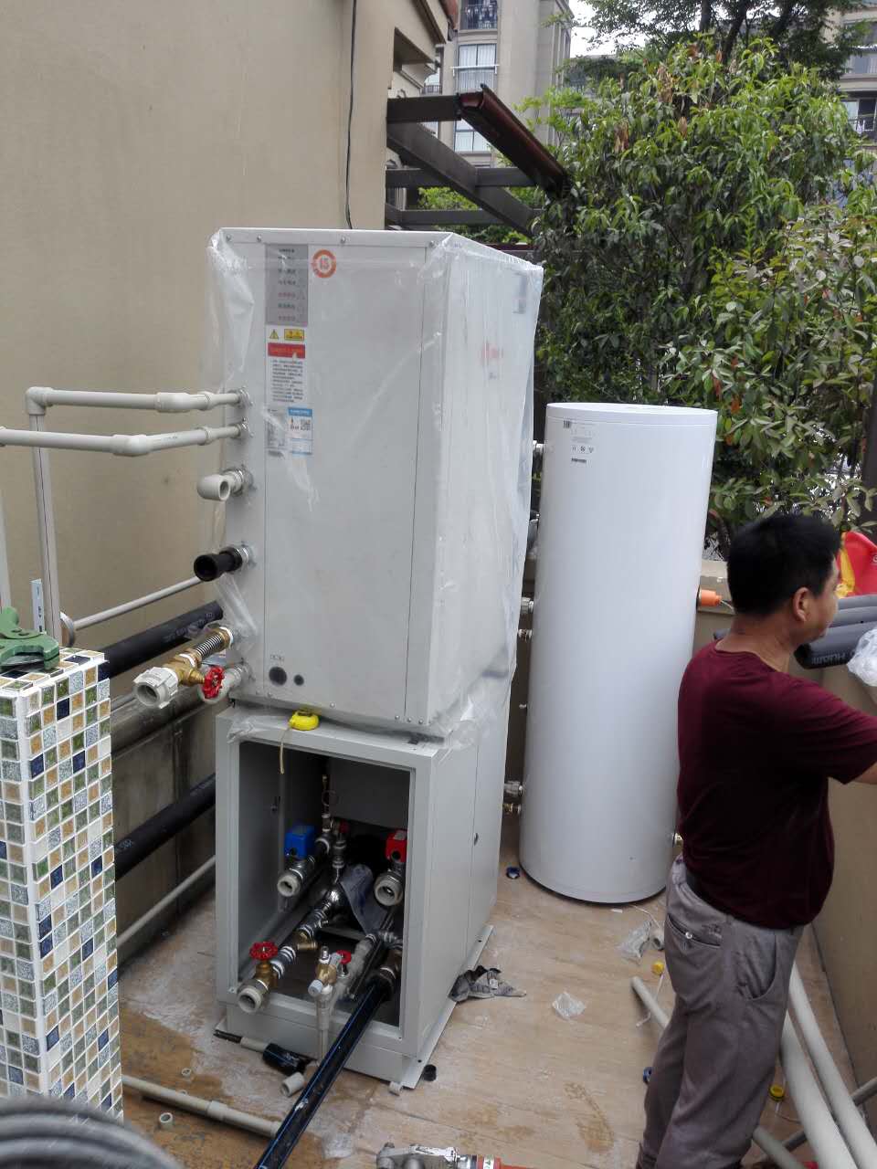 地源熱泵生活熱水完美替代了電熱水器 地源熱泵生活熱水完美替代了電熱水器